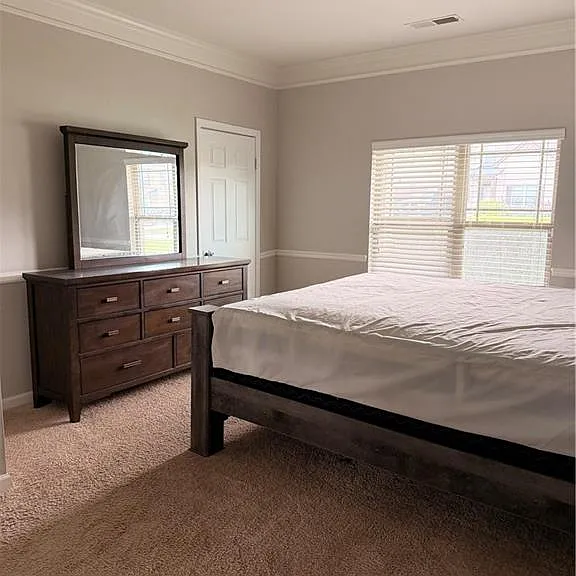 559 Madison Park Dr — Photo 12