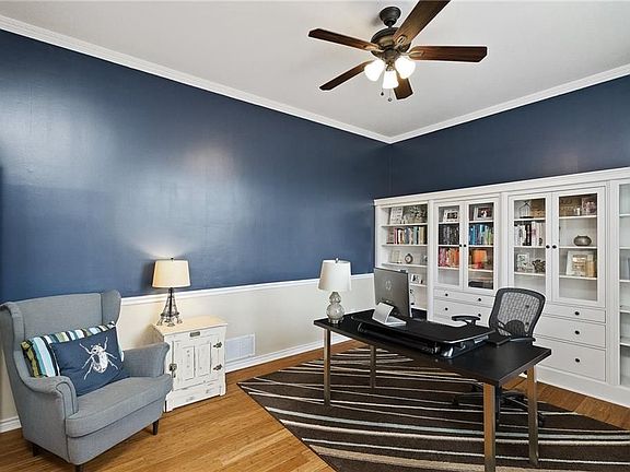 4th image of 5806 Edgewood Dr