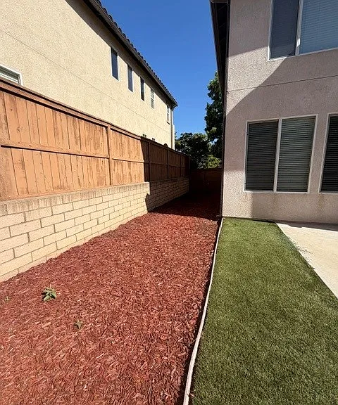 2610 Gretchen Way — Photo 32
