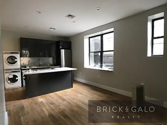 Rented by BRICK & GALO REALTY CORP | media 39