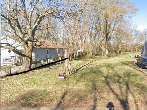 407 North Ave, Lockport, IL 60441