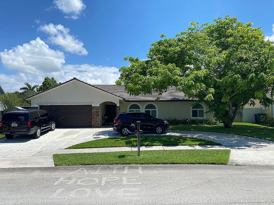2nd image of 14751 SW 150th St