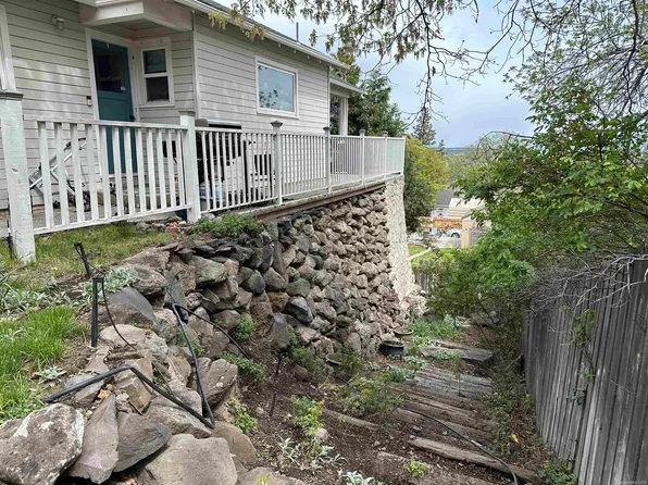 235 N Pine St, Susanville, CA 96130