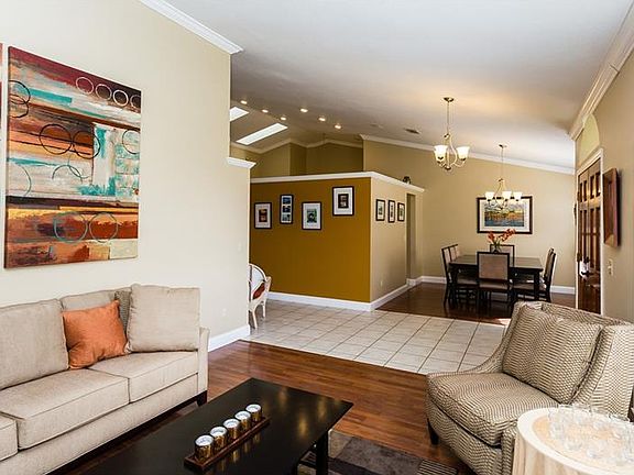 5th image of 469 Lytton Cir