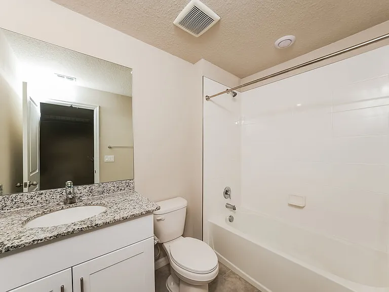 4030 Hot Springs Ave — Photo 13