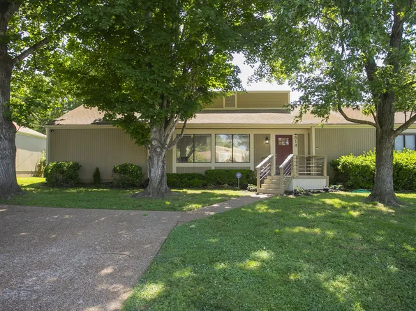 814 Williamsburg West Dr, Nashville, TN 37221