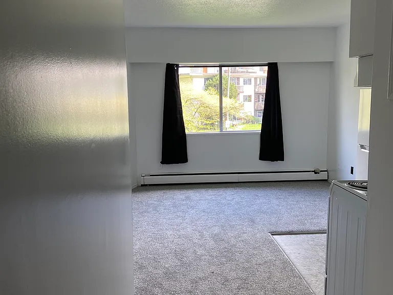 2320 Woodland Dr #7-301 — Photo 16
