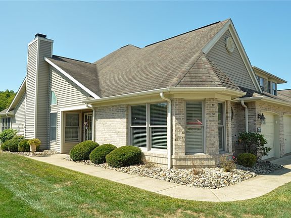 3rd image of 403 Hunt Club Dr