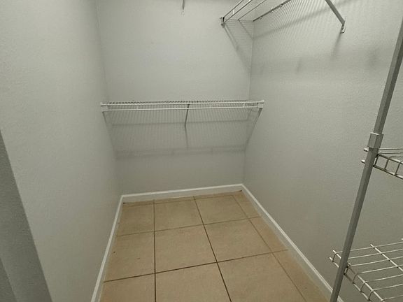 5th image of 1950 Summer Club Dr APT 100