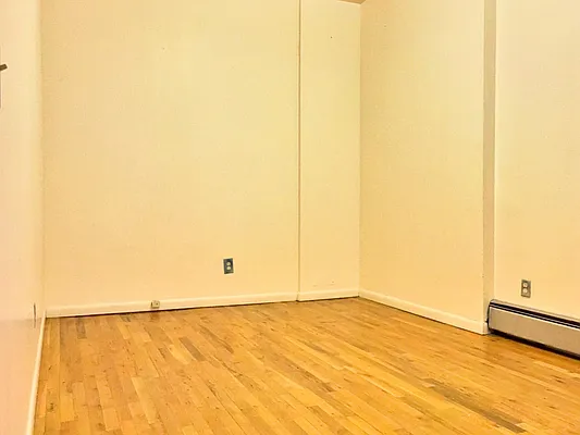 Rented by Keller Williams NYC | media 6