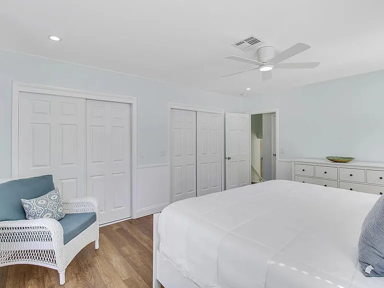 1310 Manor Dr — Photo 19