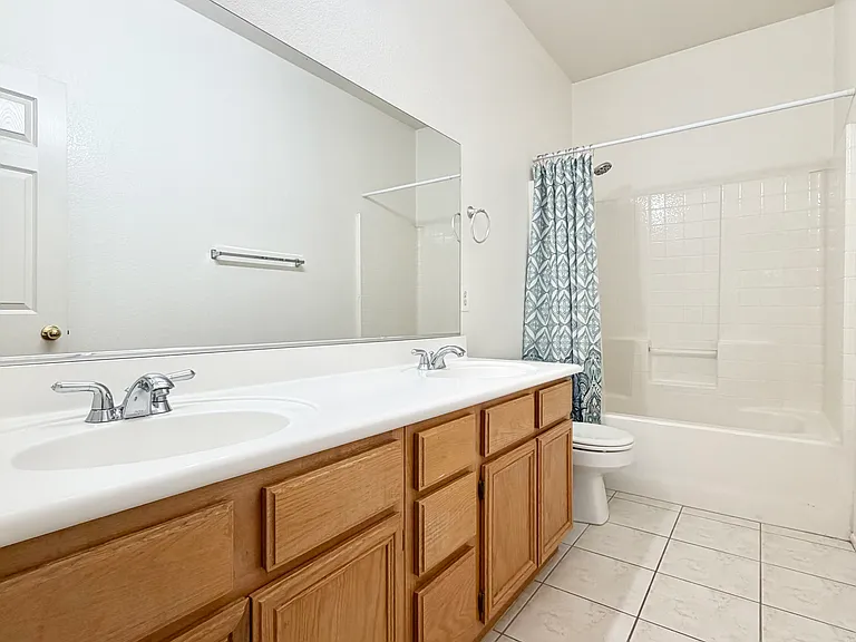 9489 Cedar Glen Ct — Photo 36