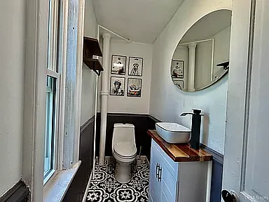107 E Peck St — Photo 8