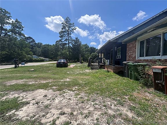 2nd image of 150 Gladiola Dr