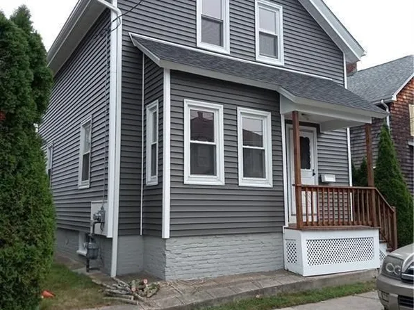 6 Short St, East Providence, RI 02914