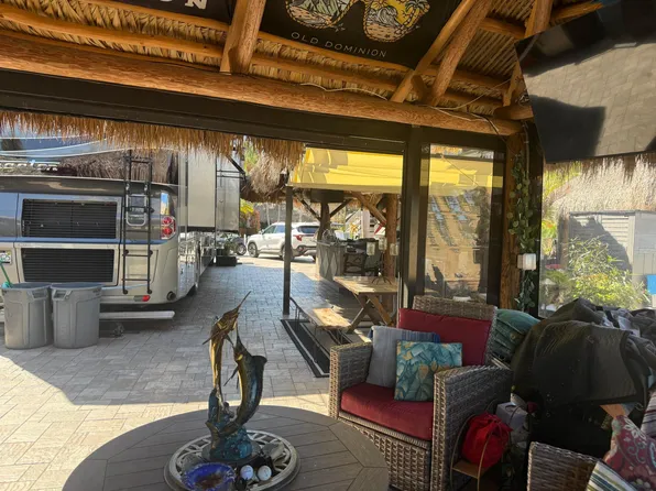 405 NW Chipshot Lane, Port St Lucie, FL 34986