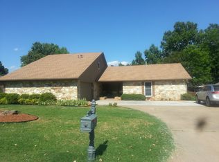 2202 Twin Dr, Duncan, OK 73533
