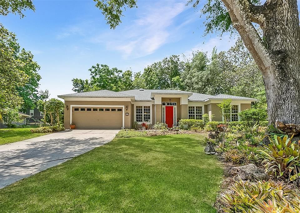 1st image of 629 Ryan Ct