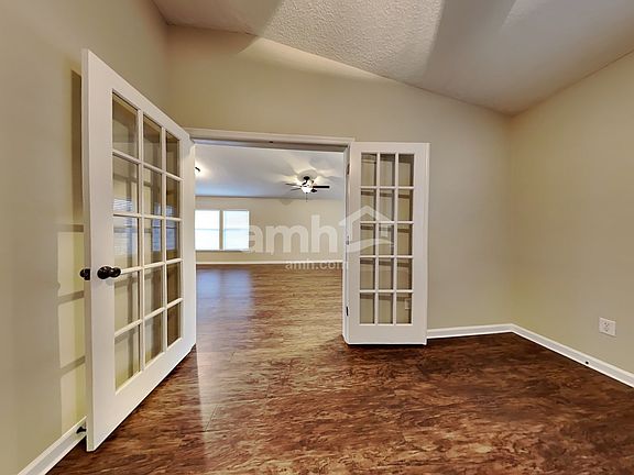 4th image of 75036 Ravenwood Dr