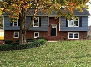 1548 Twin Oaks Dr, King, NC 27021