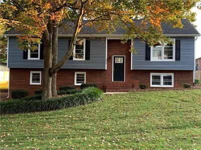 1548 Twin Oaks Dr, King, NC, 27021