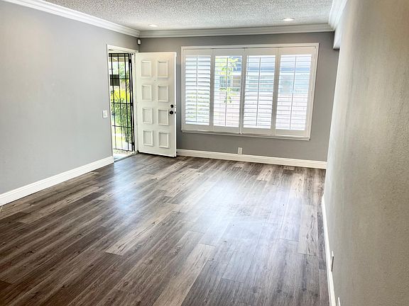 5th image of 2147 Eveningside Dr