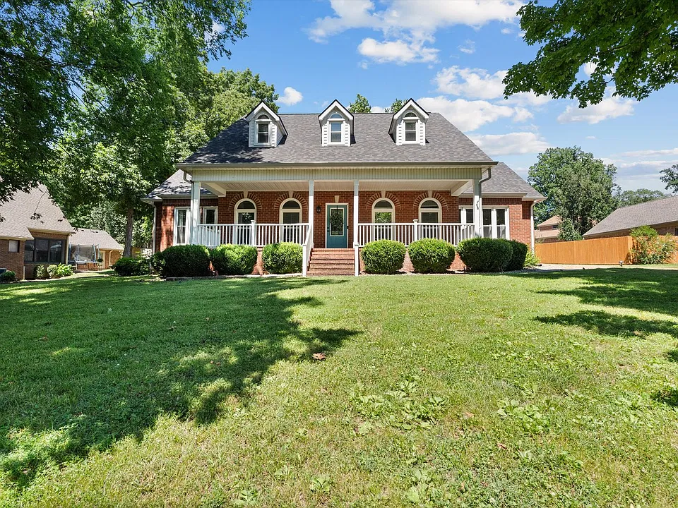 104 Oak Hill Dr