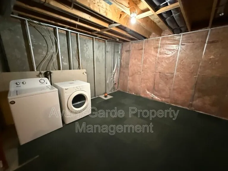 57 Vaughn Ave — Photo 18