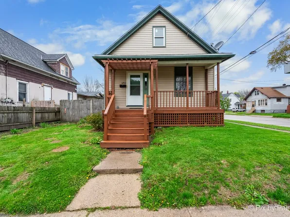 6700 21st Ave, Kenosha, WI 53143