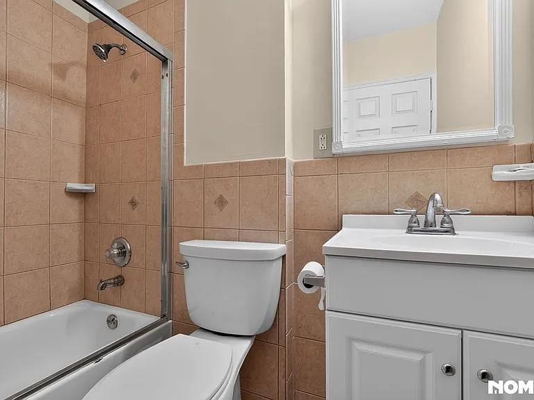 17 Grand St #2 — Photo 4