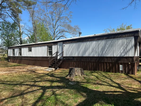 371 McCain St, Lineville, AL 36266