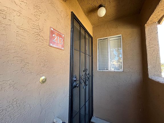2nd image of 211 Woodland Pkwy Unit 213