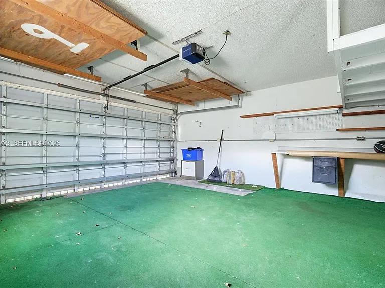 920 NW 92nd Ave — Photo 19