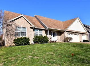 1965 Hickory Hill Ct, Newburgh, IN 47630