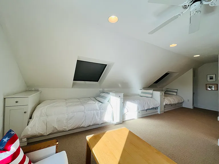 13 Stage Neck Rd #1 — Photo 25