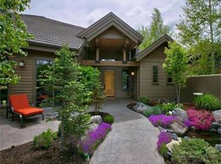 19478 Green Lakes Loop, Bend, OR 97702