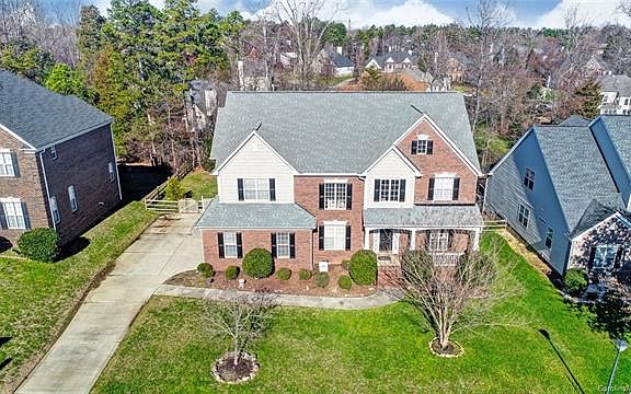 2nd image of 11119 Fountaingrove Dr