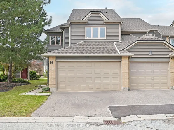 3600 Colonial Dr #12, Mississauga, ON L5L 5P5
