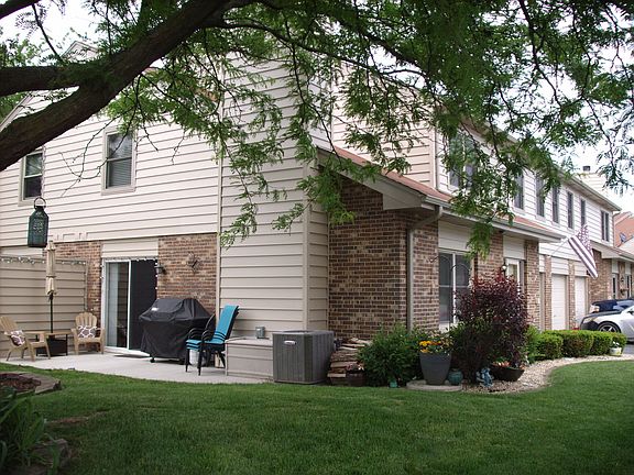 3rd image of 9353 Whitehall Ln #41A