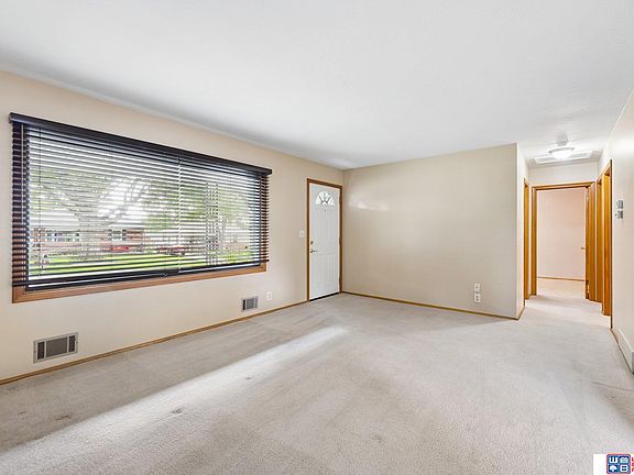 3rd image of 2327 S 61st St