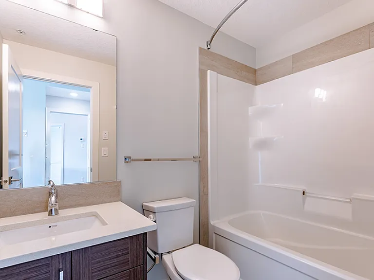 11189 Ellerslie Rd SW — Photo 5