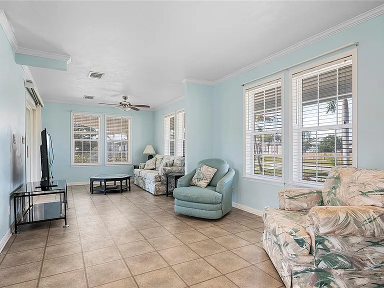 3004 Bamboo Ct — Photo 13