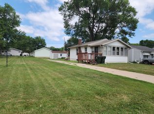 1211 Whitcher Ave, Sioux City, IA 51109