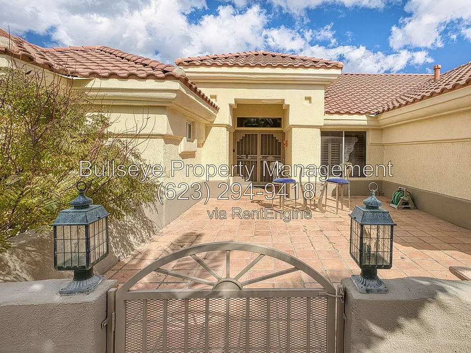 15704 W Sentinel Dr
