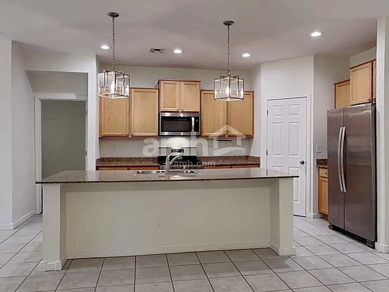 701 W Micanopy Trl — Photo 3