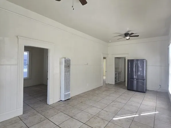 376 N Valeria St, Fresno, CA 93701