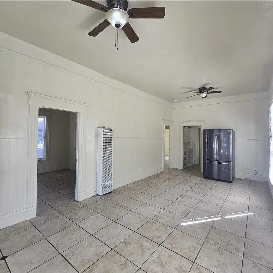 376 N Valeria St photo 1
