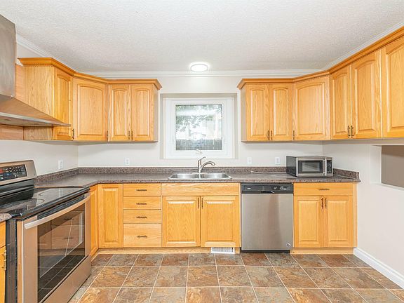 5th image of 18508 55th Ave NW