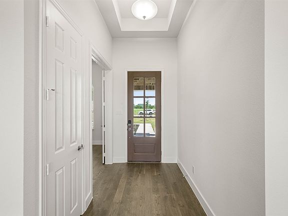 3rd image of 221 Olson Rd