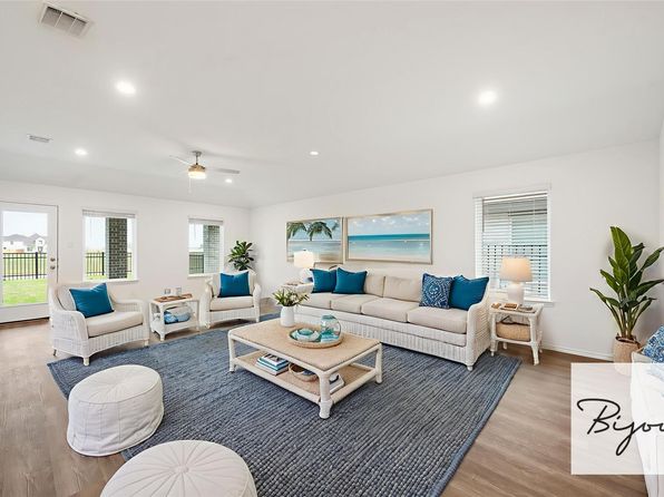 6011 Bella Breeze Dr